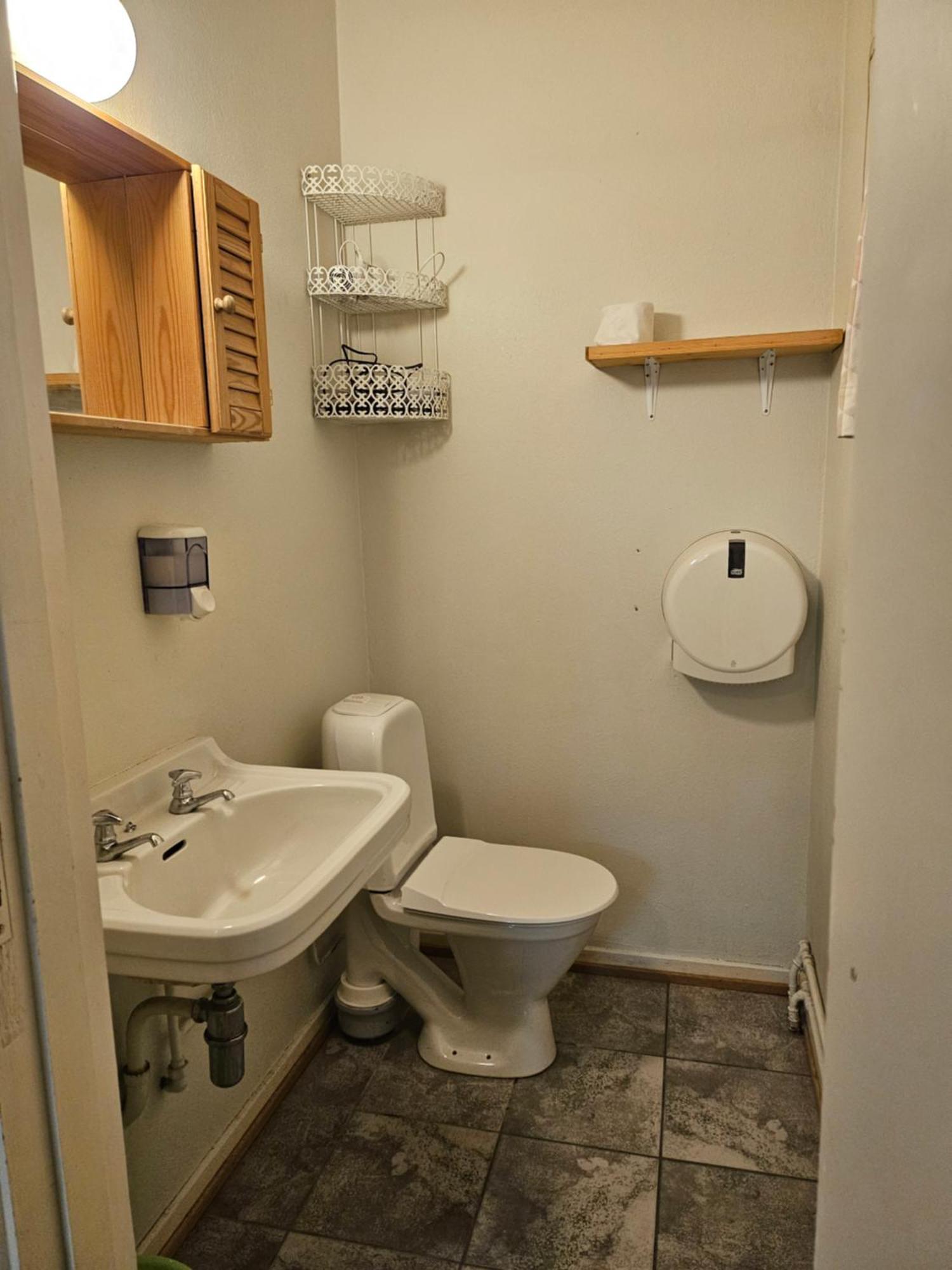 Lofotr Overnatting Bostad Buitenkant foto