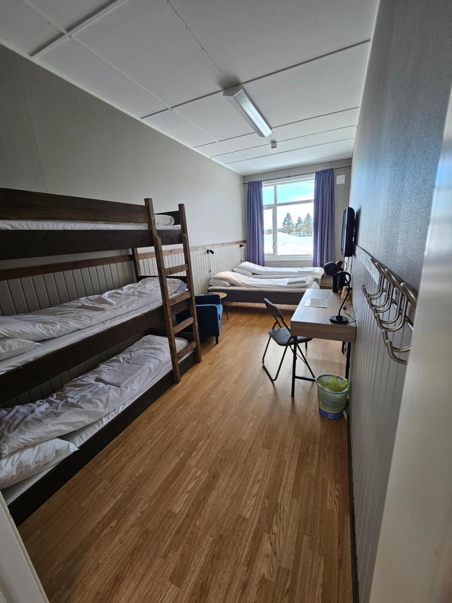 Lofotr Overnatting Bostad Buitenkant foto